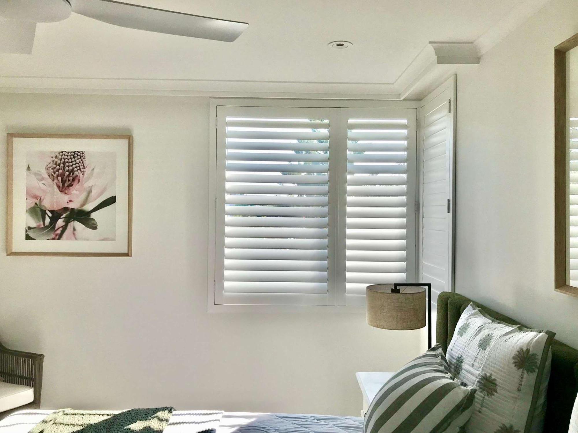 Pullman Magenta Shores Resort Entrance Buitenkant foto Plantation shutters